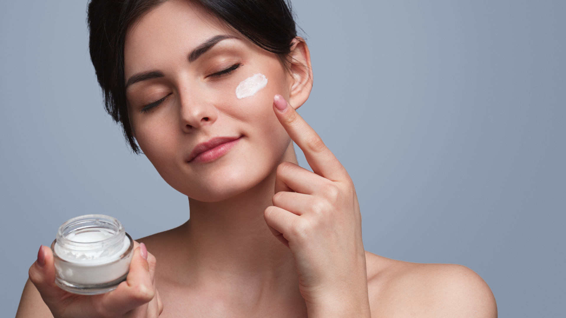Moisturizing 101: Why Hydration is Key for Healthy Skin