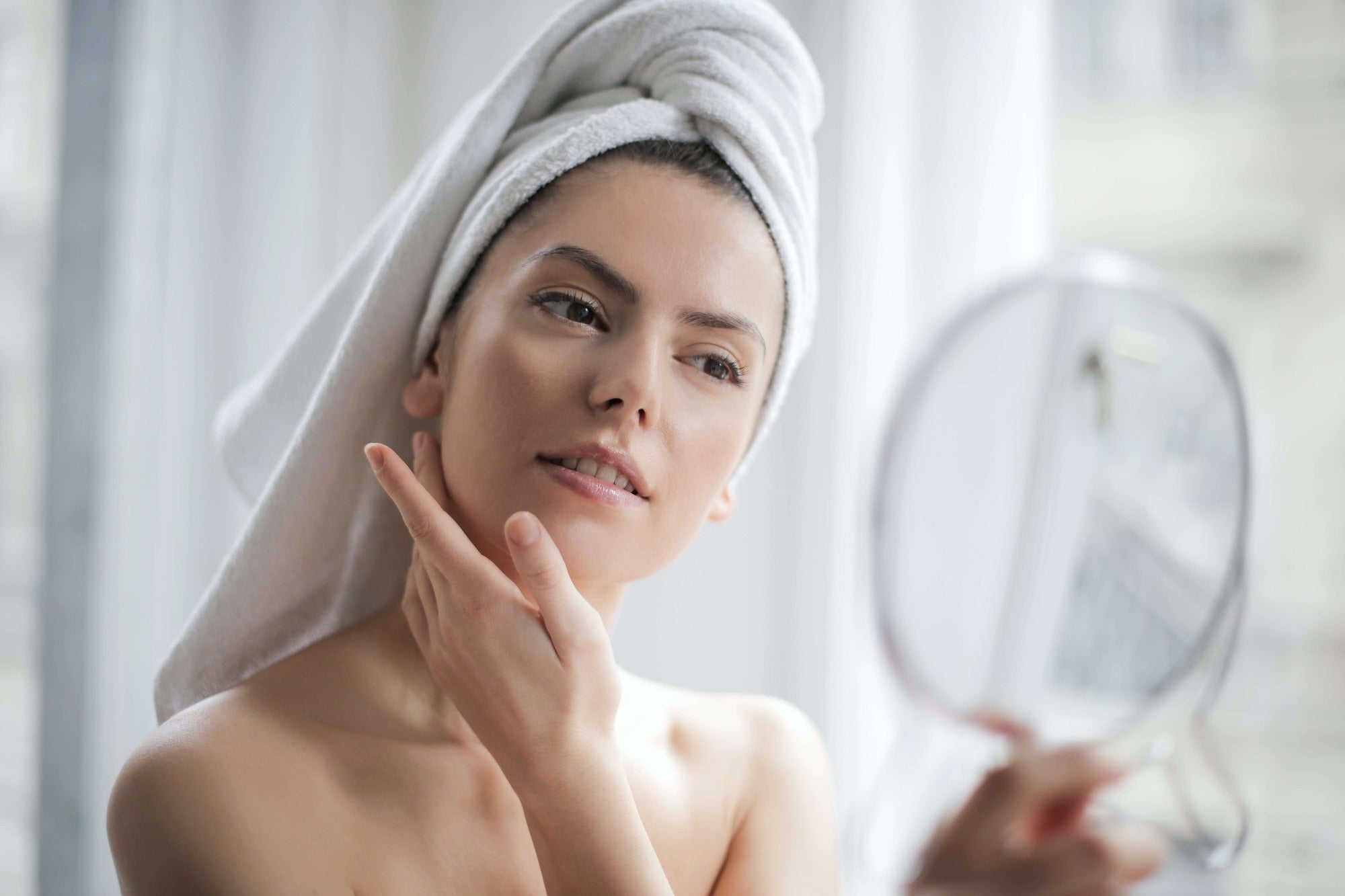 Your Guide To Spring Skin Hydration in 2024