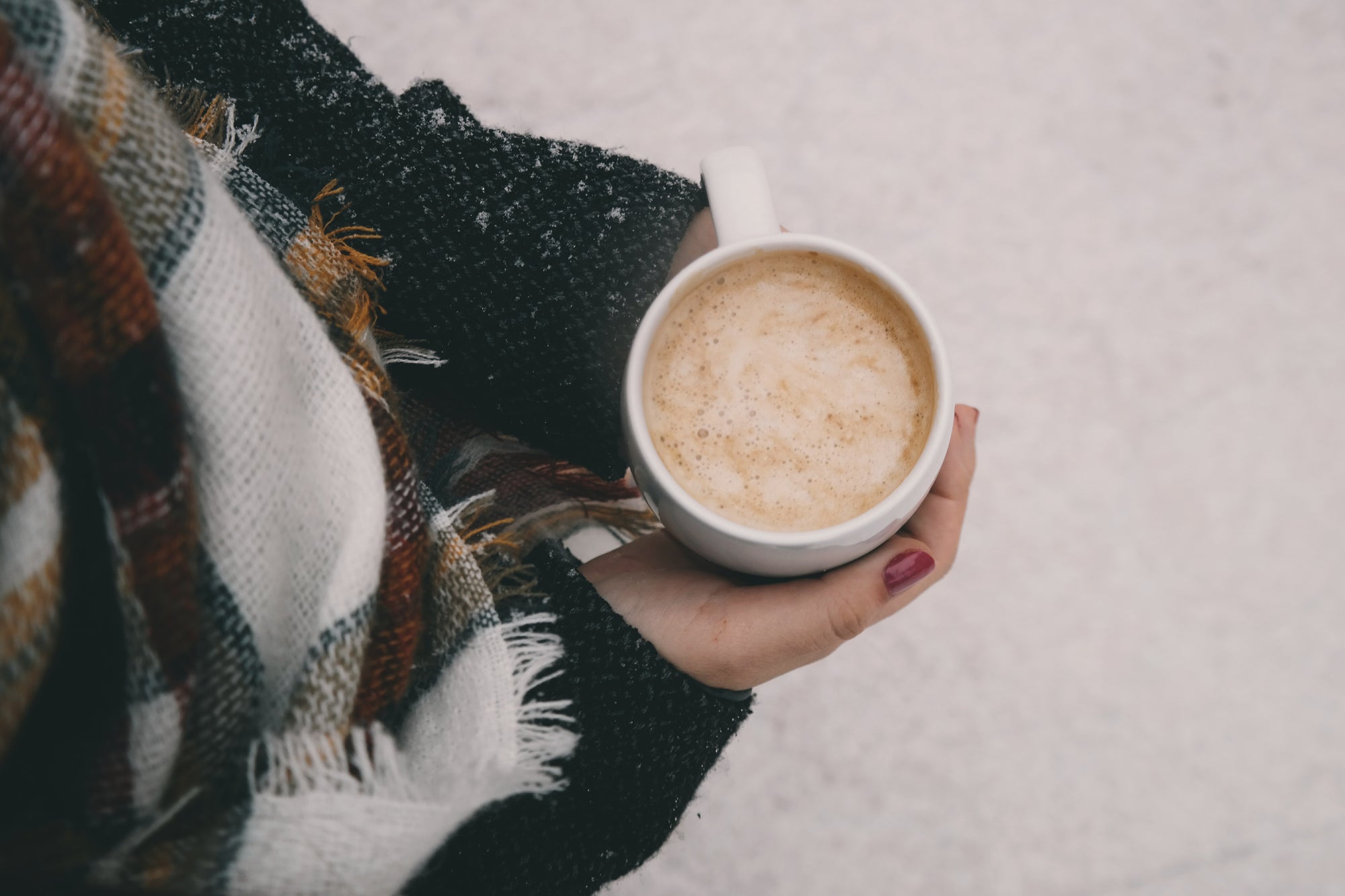 How to Keep Your Hands Moisturized During Winter