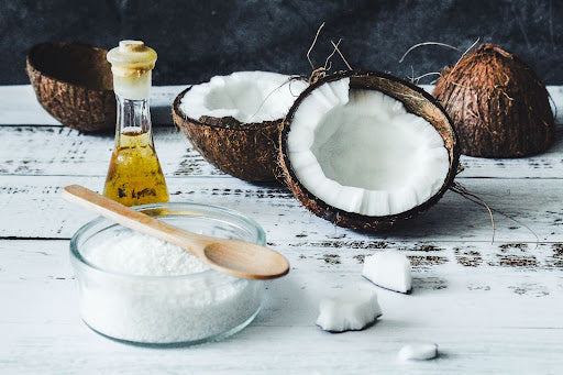 Coconut MCT: Why You Should Include It in Your Beauty Routine